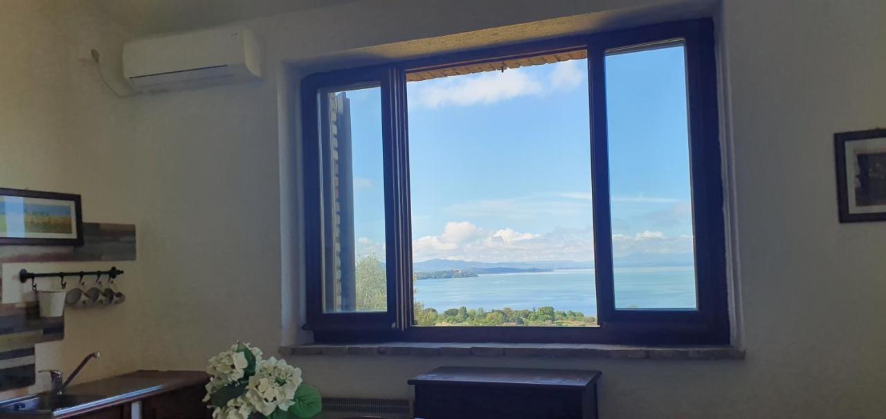 Poloturisticoumbria Rustico Con Piscina Vista Lago Пасиняно сул Тразимено Екстериор снимка