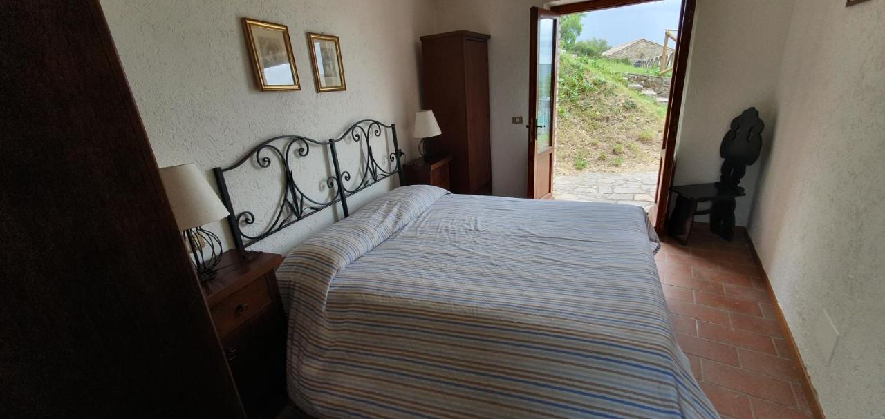Poloturisticoumbria Rustico Con Piscina Vista Lago Пасиняно сул Тразимено Екстериор снимка